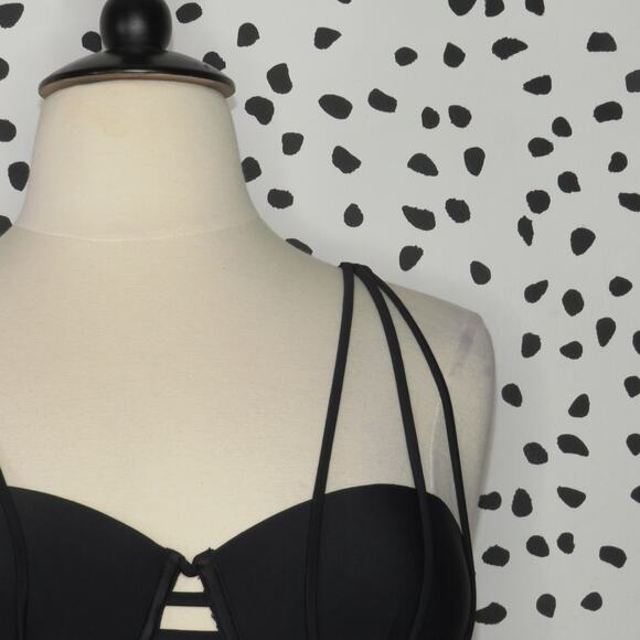 Adore Me Black Strappy Cut Out Underwire Bikini Swim Top - Picture 2 of 9